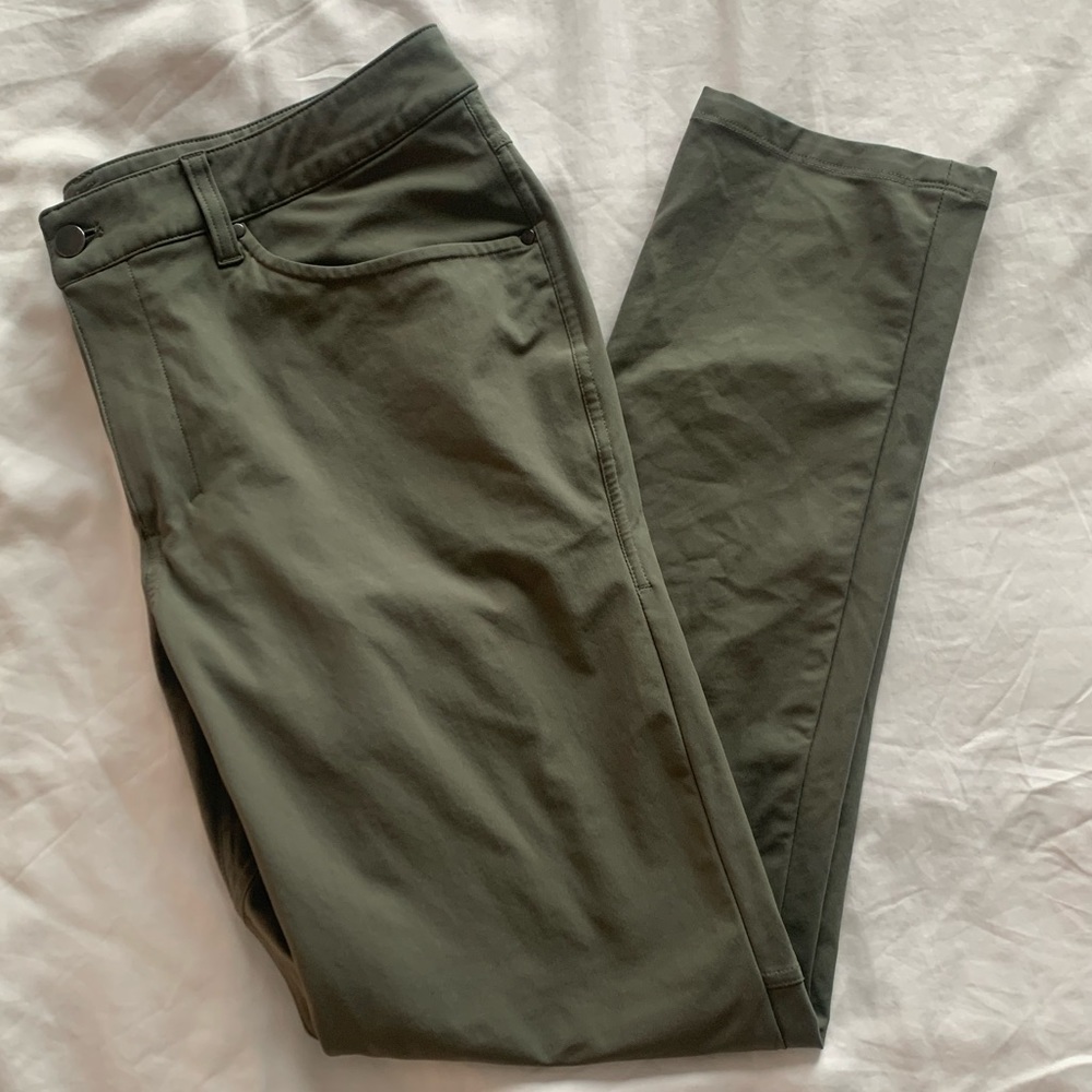 Lululemon ABC Warpstreme 34x32 slim fit pants